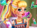 Play Free Audrey Cheerleader Real Makeover