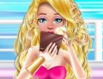 Play Free Barbie Yacht Flirting Makeup Fiasco