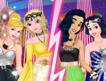 Play Free Blondes vs Brunettes Prom Challenge
