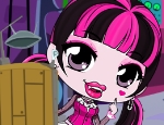 Play Free Chibi Draculaura Halloween Slacking