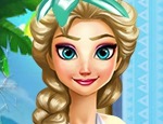 Play Free Elsa Room Cleaning