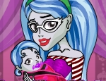 Play Free Ghoulia Yelps Pregnant 