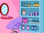 Play Free Messy Parlour Clean Up