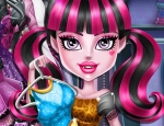 Play Free Monster High Closet