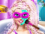 Play Free Pregnant Super Barbie Spa