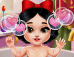 Play Free Snow White Baby Bath HTML5