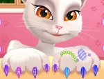 Play Free Talking Angela Great Manicure